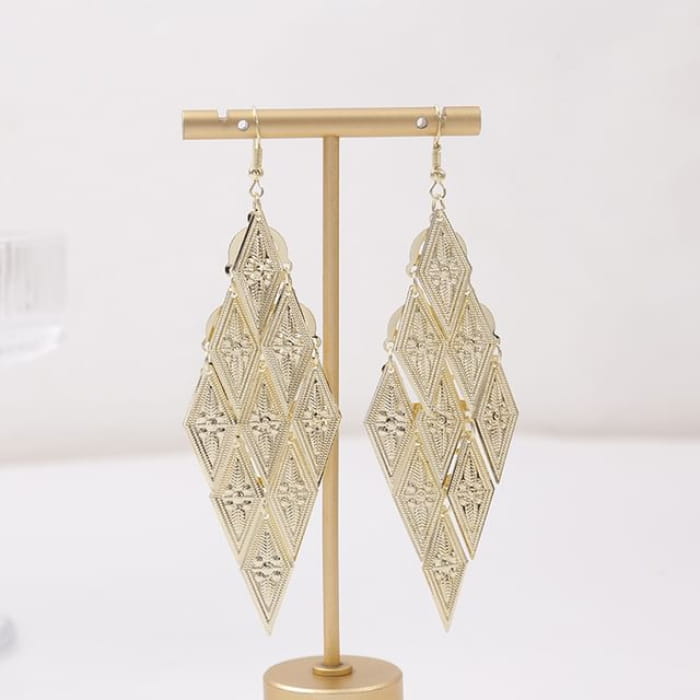 Metal Dangle Earring - E2461 - 1 Pair - Gold / One Size