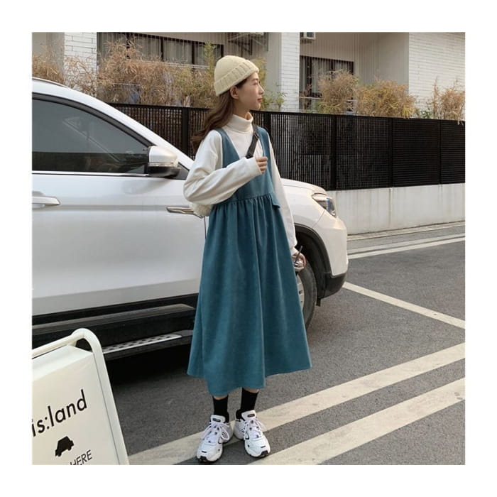 Mock Neck Plain Sweatshirt / Square Midi A-Line Overall