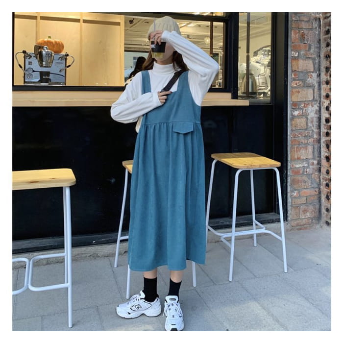 Mock Neck Plain Sweatshirt / Square Midi A-Line Overall