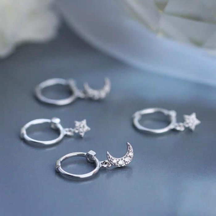 Moon / Star Alloy Drop Earring