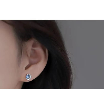 Moon Studded Earring