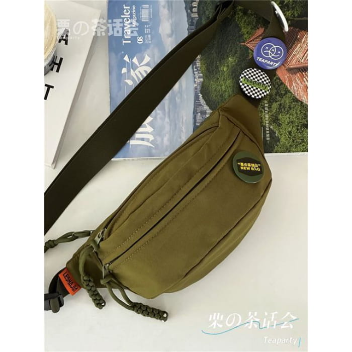 Multi-Pocket Belt Bag / Charm / Set - Green / One Size