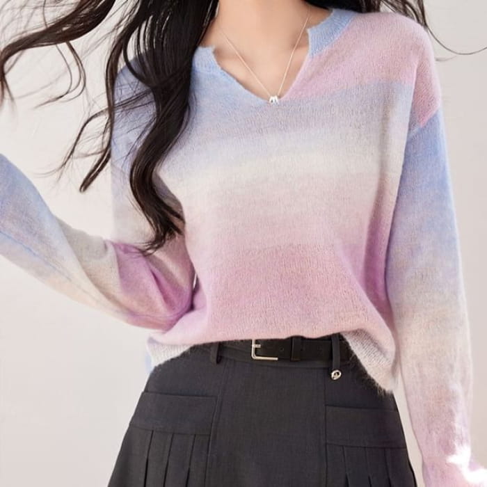 Notch Neck Gradient Sweater - Purple / S