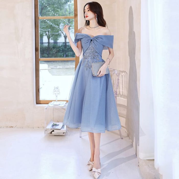 Off-Shoulder Sequin A-Line Evening Gown / Midi Dress - Blue