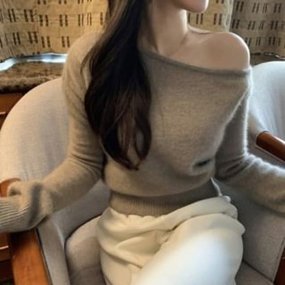 One-Shoulder Plain Sweater - Khaki / One Size