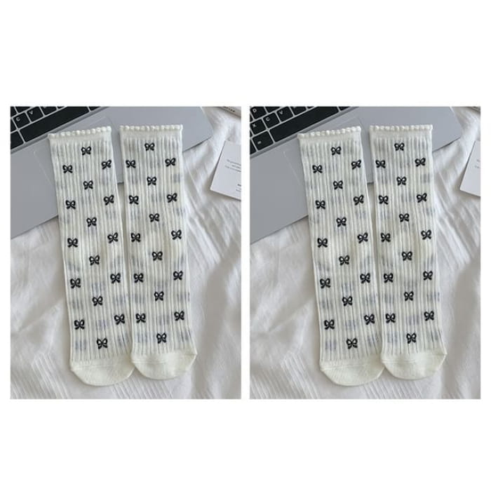 Patterned Socks / Set - Of 2 Pairs - Bow - White / One Size