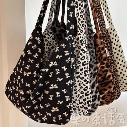 Patterned Tote Bag / Charm / Set