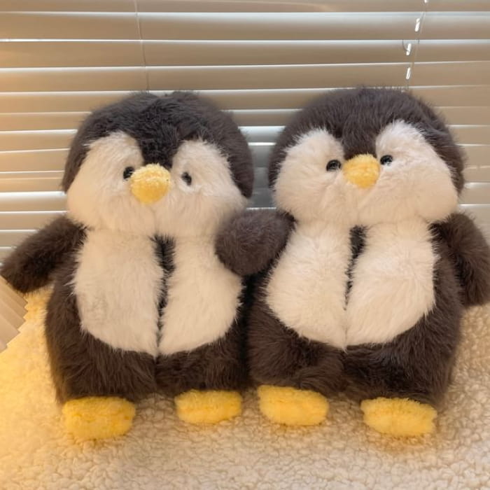 Penguin Slippers - Black / 36 To 37