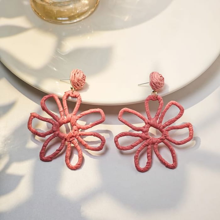 Perforated Floral Drop Earring - 1 Pair - E6084-3 - Pink