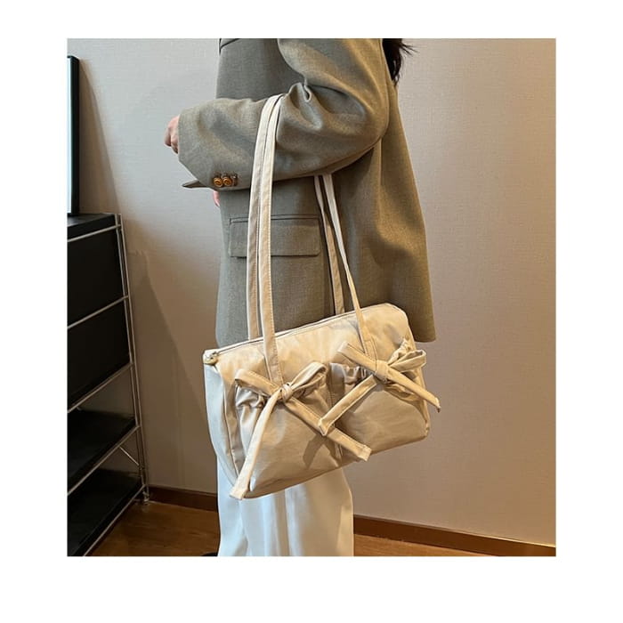 Plain Bow Nylon Tote Bag