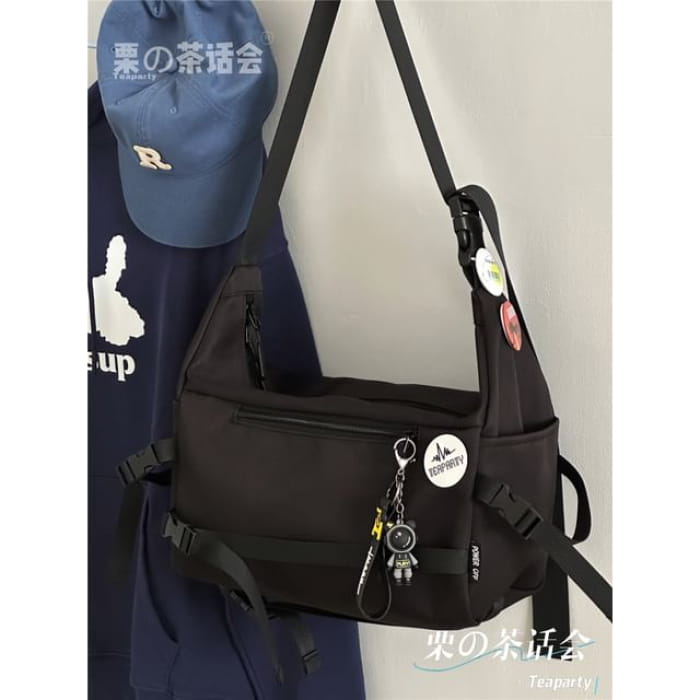 Plain Buckled Crossbody Bag - With Astronaut Charm - Black