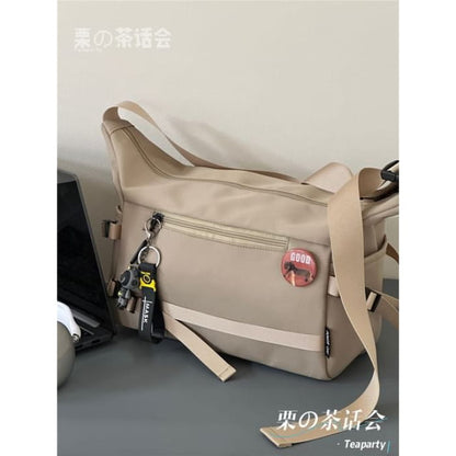 Plain Buckled Crossbody Bag - With Astronaut Charm - Khaki