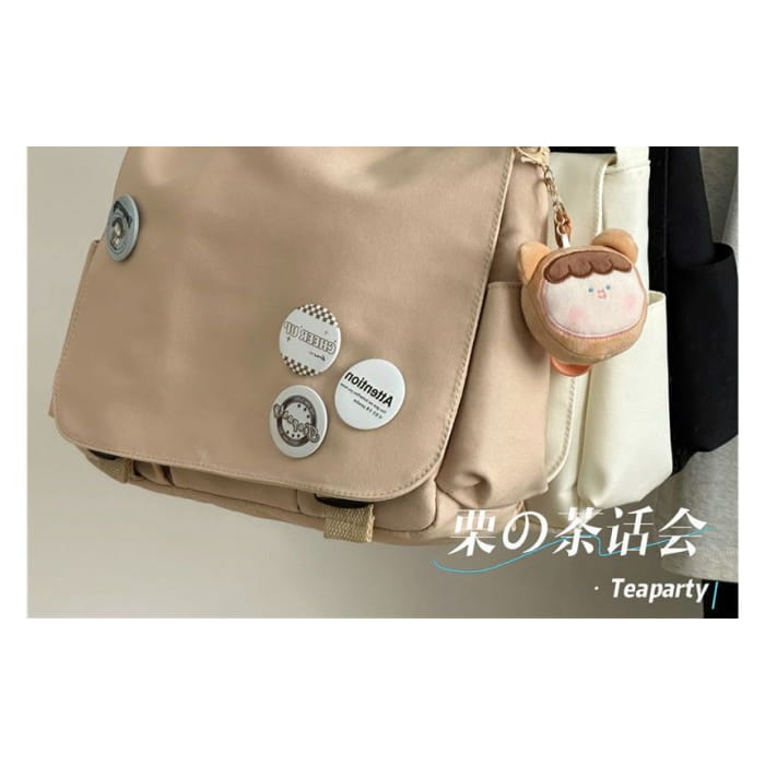 Plain Buckled Flap Crossbody Bag - Backpacks