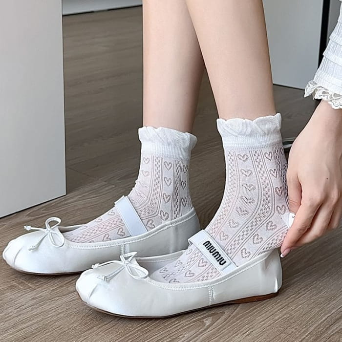 Plain Frill Trim Perforated Socks