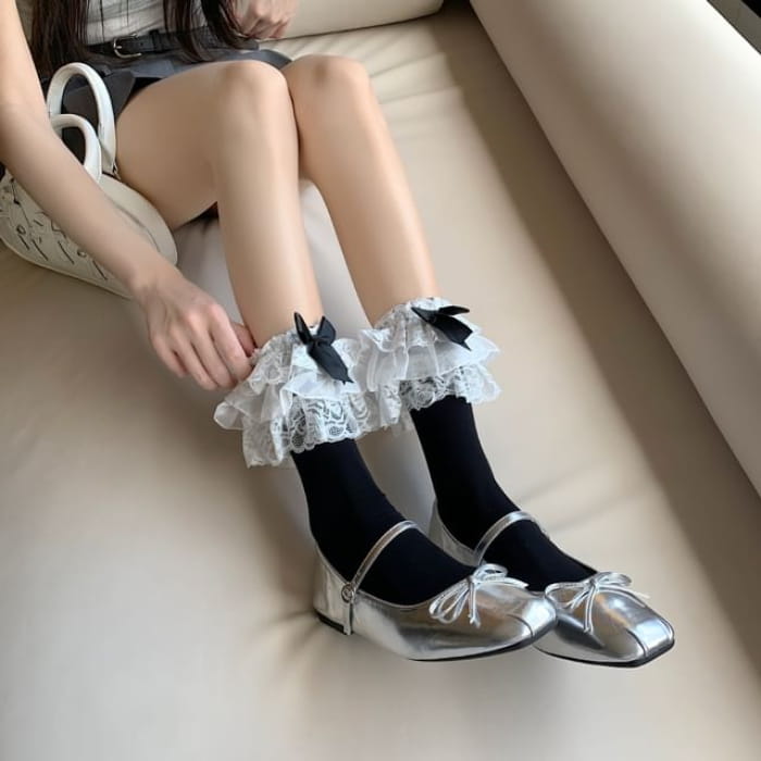 Plain Lace Trim Bow Socks - Short - Black / One Size