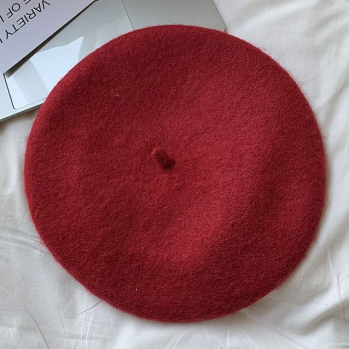 Plain Metal Accent Beret - Red / M - Hats