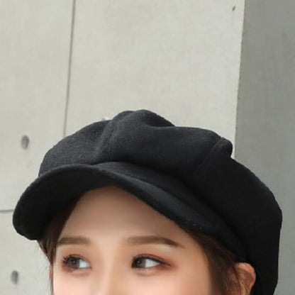 Plain Panel Newsboy Cap - Black / One Size