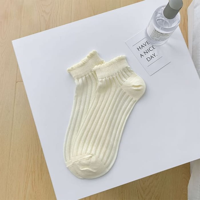 Plain Ribbed Sheer Ankle Socks - 1 Pair - Light Yellow