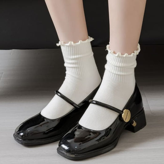 Plain Ruffle Trim Crew Socks