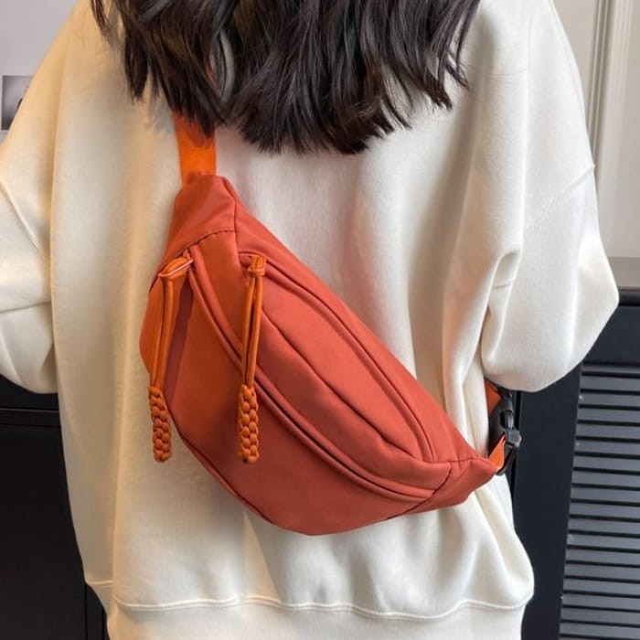 Plain Sling Bag