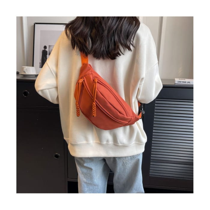 Plain Sling Bag