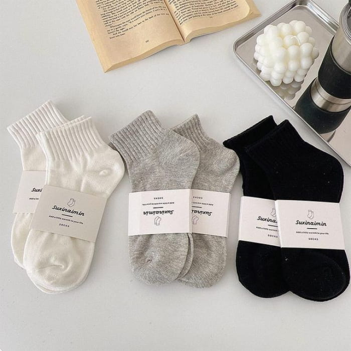 Plain Socks Set - of 6 Pairs - 2 Black & White Light Gray