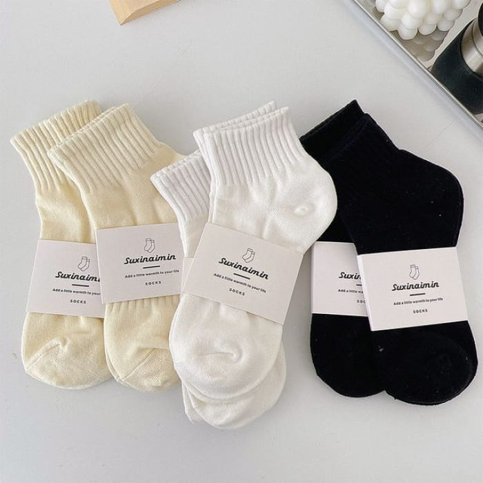 Plain Socks Set - of 6 Pairs - 2 Black & White Milky