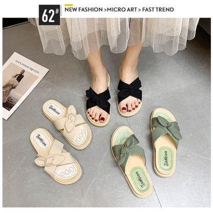 Platform Bow Slide Sandals