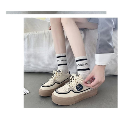 Platform Color Block Applique Faux Leather Lace-Up Sneakers