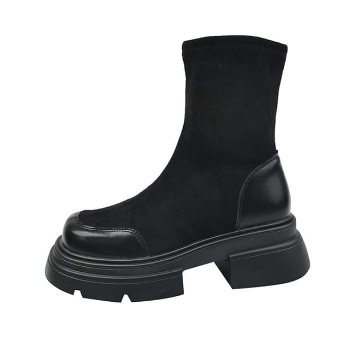 Platform Flat Boots - Black / 35 - Shoes