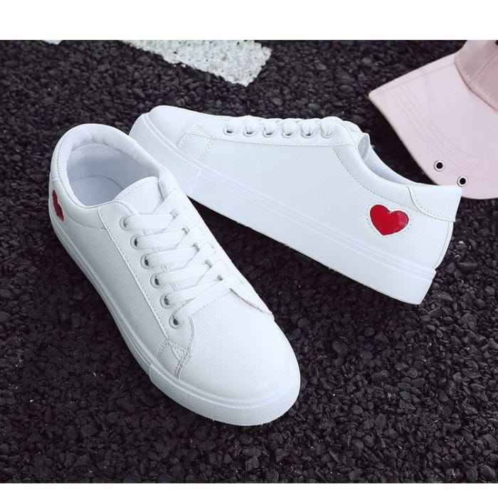 Platform Heart Print Faux Leather Lace-Up Sneakers