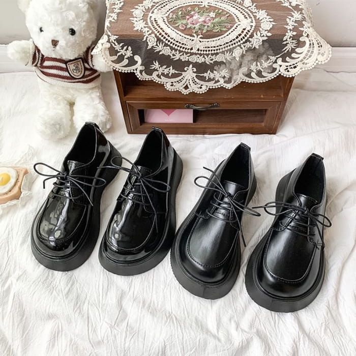 Platform Lace Up Shoes