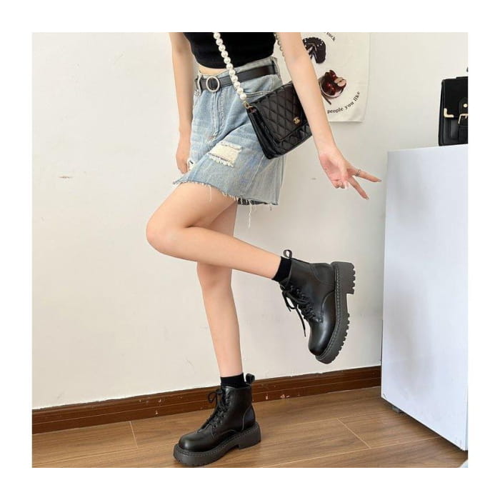 Platform Lace Up Short Boots