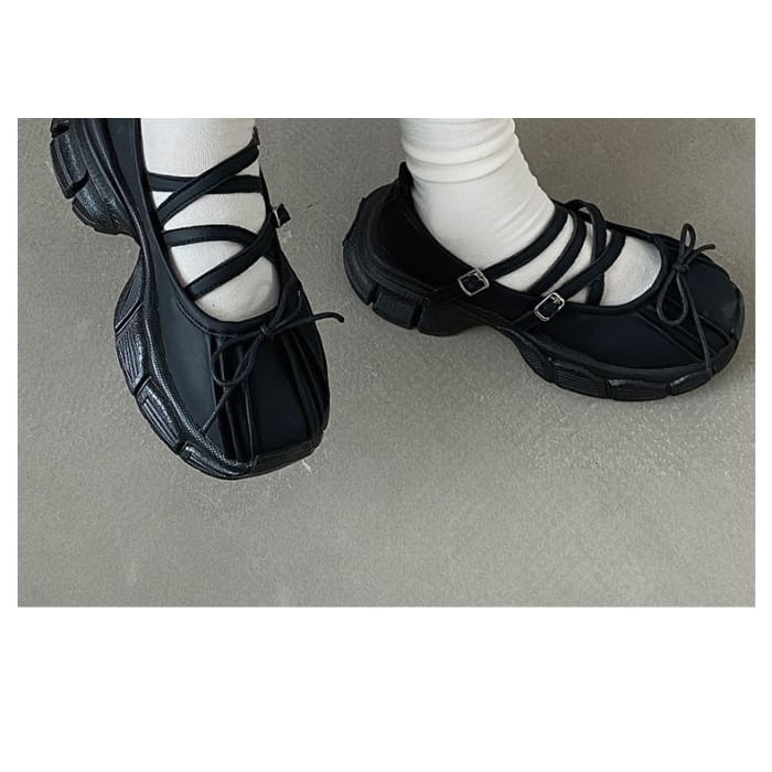 Platform Mary Jane Shoes With Crisscross Straps