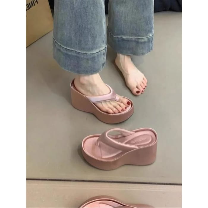 Platform Wedge Thong Sandals - Pink / 35