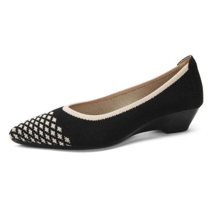 Pointed Wedge Pumps - Argyle - Black / 34