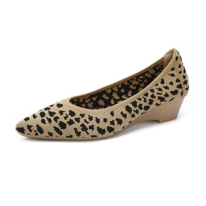 Pointed Wedge Pumps - Leopard - Brown / 34