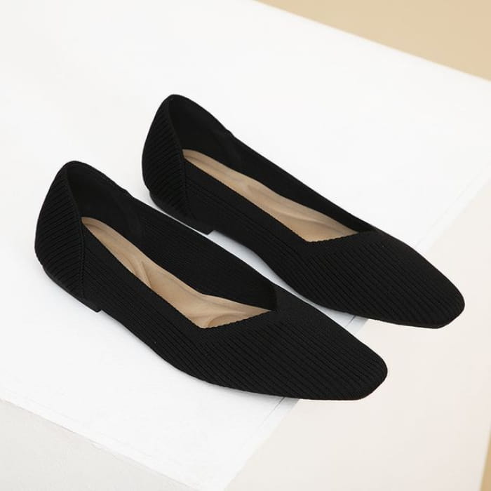 Pointy Knit Flats - Black / 34