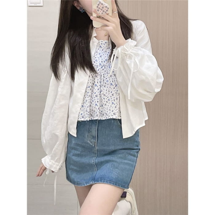 Puff-Sleeve Plain Light Jacket / Floral Flowy Camisole Top