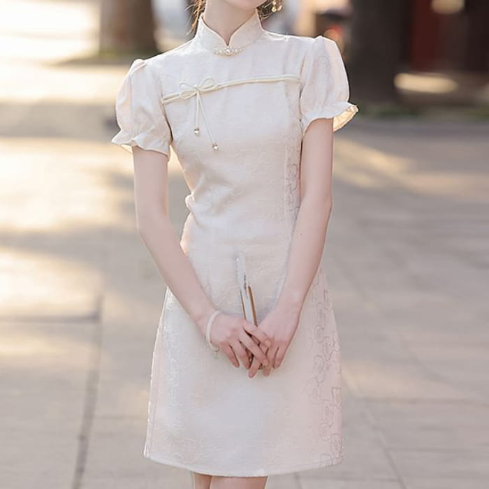 Puff-Sleeve Stand Collar Bow Mini A-Line Lace Dress - Milky