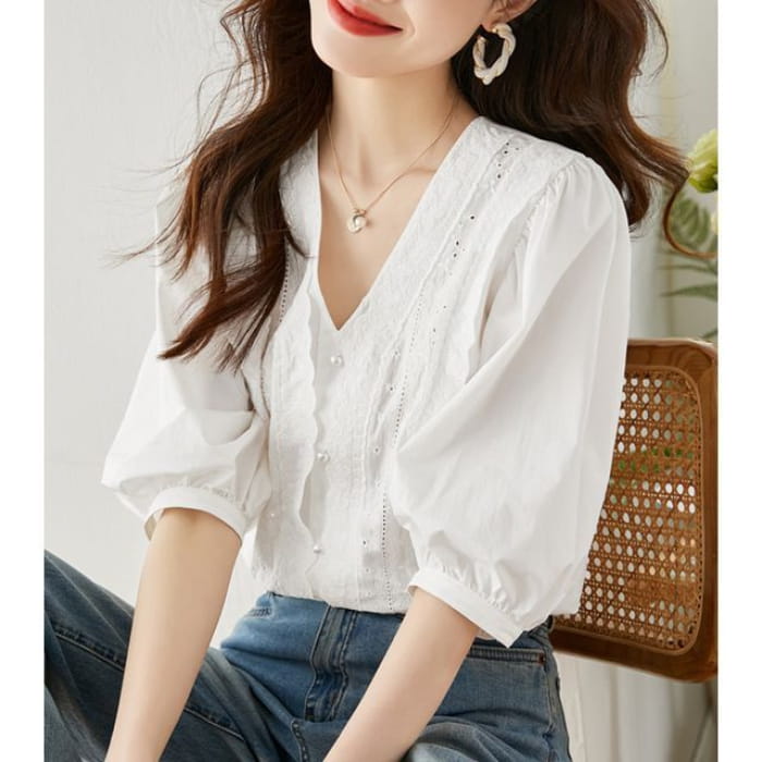 Puff-Sleeve V-Neck Plain Faux Pearl Lace Trim Blouse