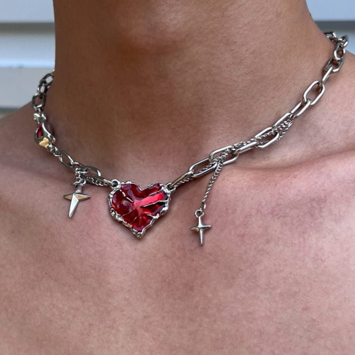 Red Stone Heart Chain Necklace - Standart / Silver