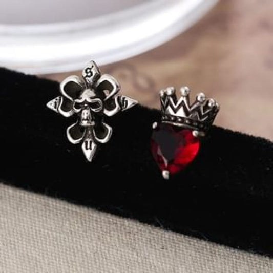 Rhinestone Heart Skull Asymmetrical Stud Earring