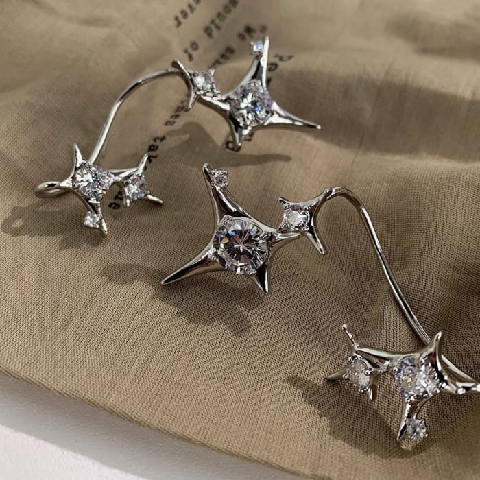 Rhinestone Star Cuff Earring