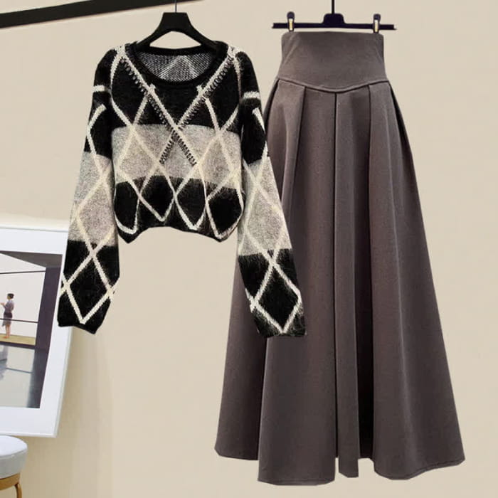 Rhombus Stripe Colorblock Sweater Long Skirt - Set B / M