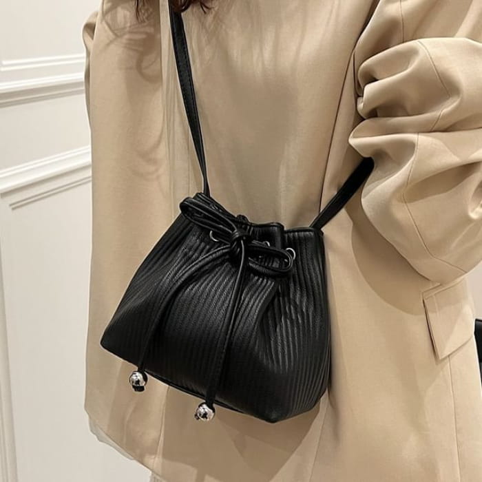 Ribbed Bucket Bag