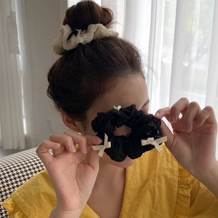 Ribbon Mesh Scrunchie