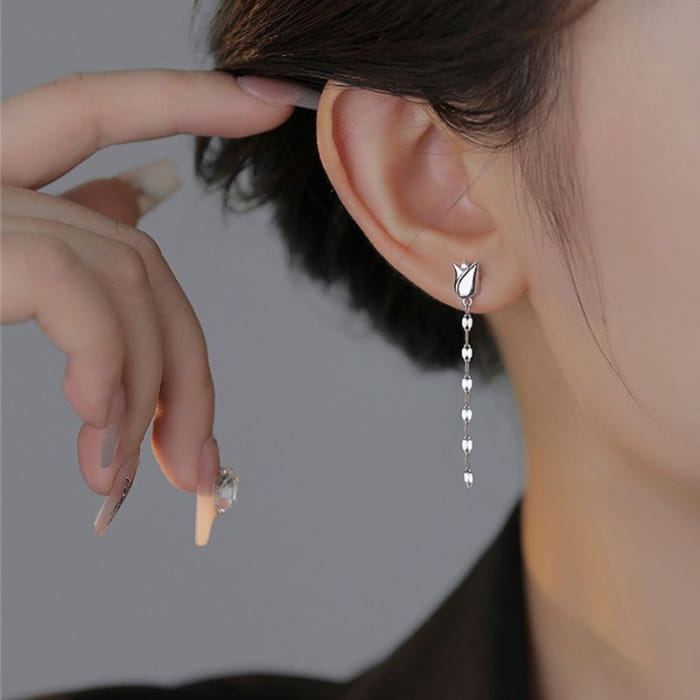 Rose Alloy Dangle Earring