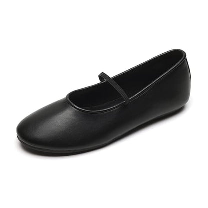 Round Toe Flats - Black / 35