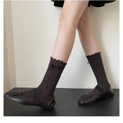 Ruffle Trim Bow Socks